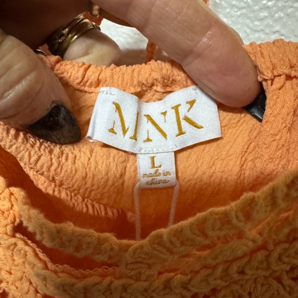 Chic Orange Crochet Ruffle Crop Top - Picture 2 of 3